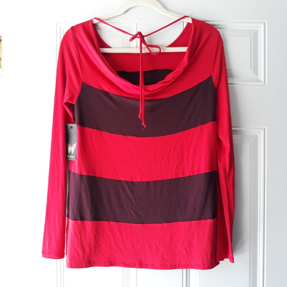 Elle Moss NWT $98 Red Striped Plunge Back Top XS